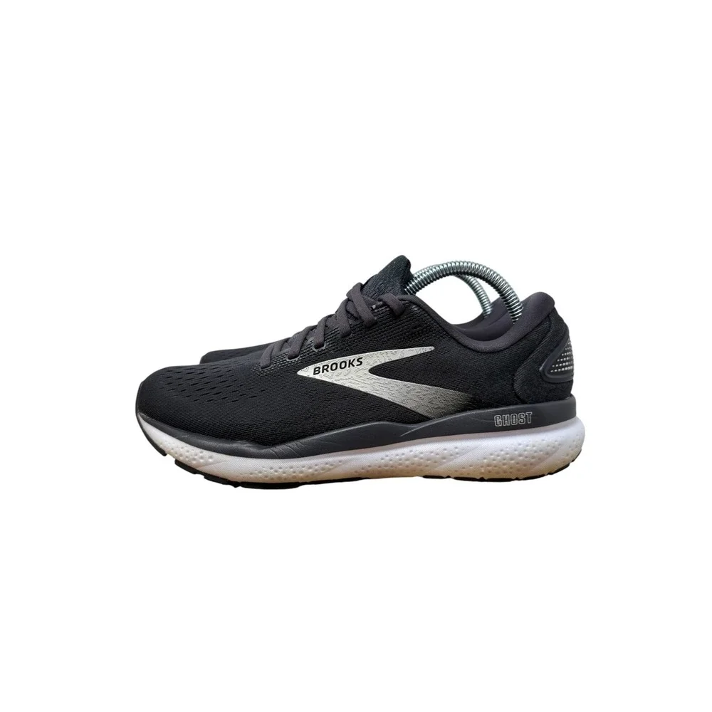 Brooks ghost 16